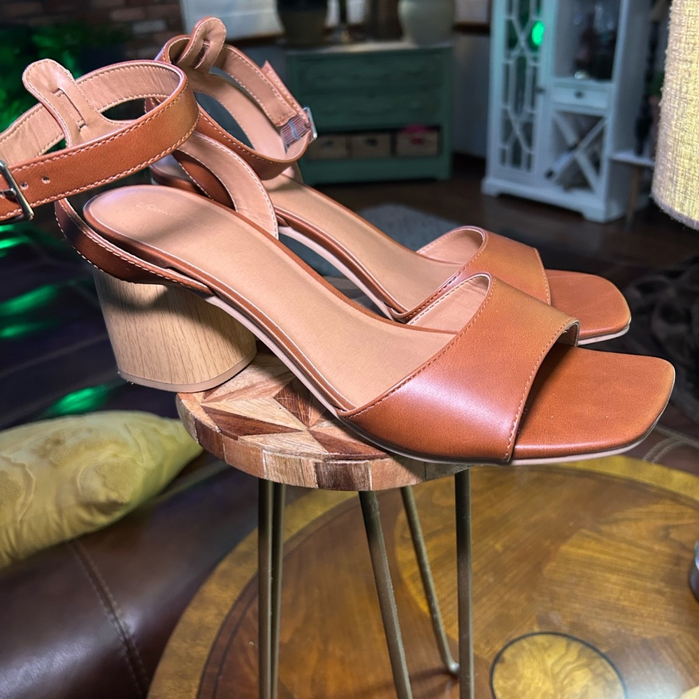 Universal Thread Brown Block Heels - image 2